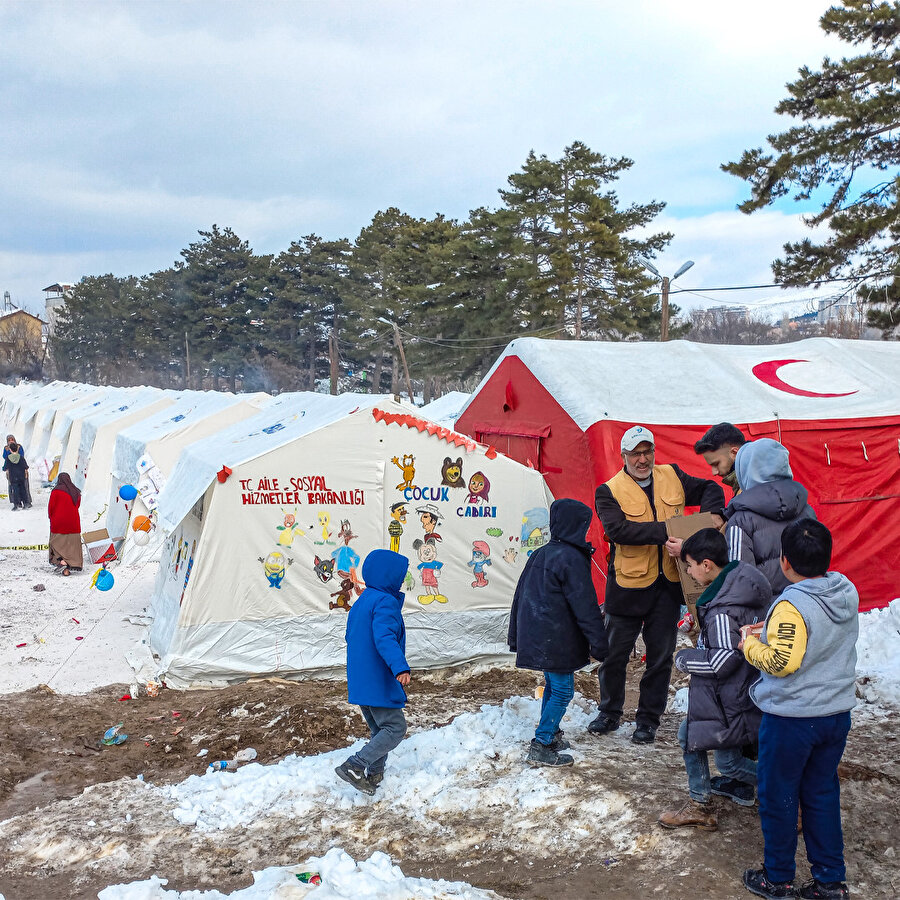 'Çocuklara oyuncak' kampanyası