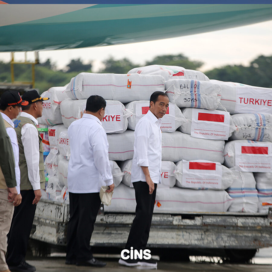 Endonezya 140 ton yardım malzemesi gönderdi