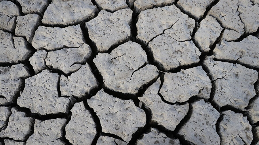 Meteoroloji haritaları güncelledi: Ocak ayında 'şiddetli kuraklık' yaşandı