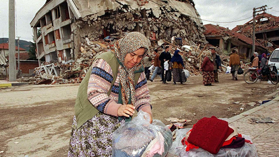 1999 Gölcük (Kocaeli) Depremi.