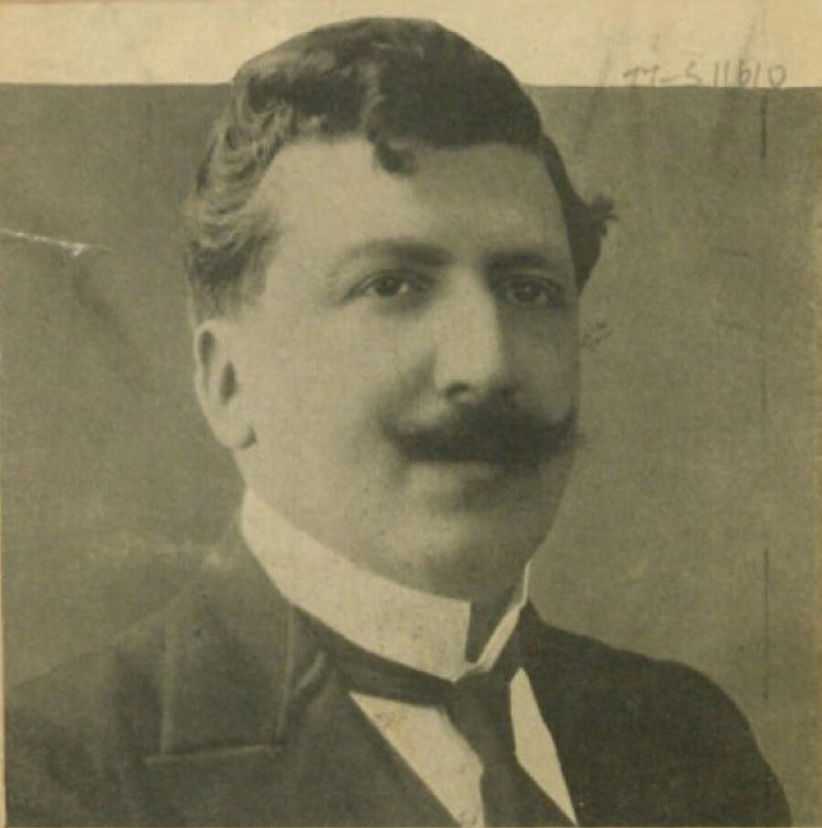 Cenap Şehabettin.