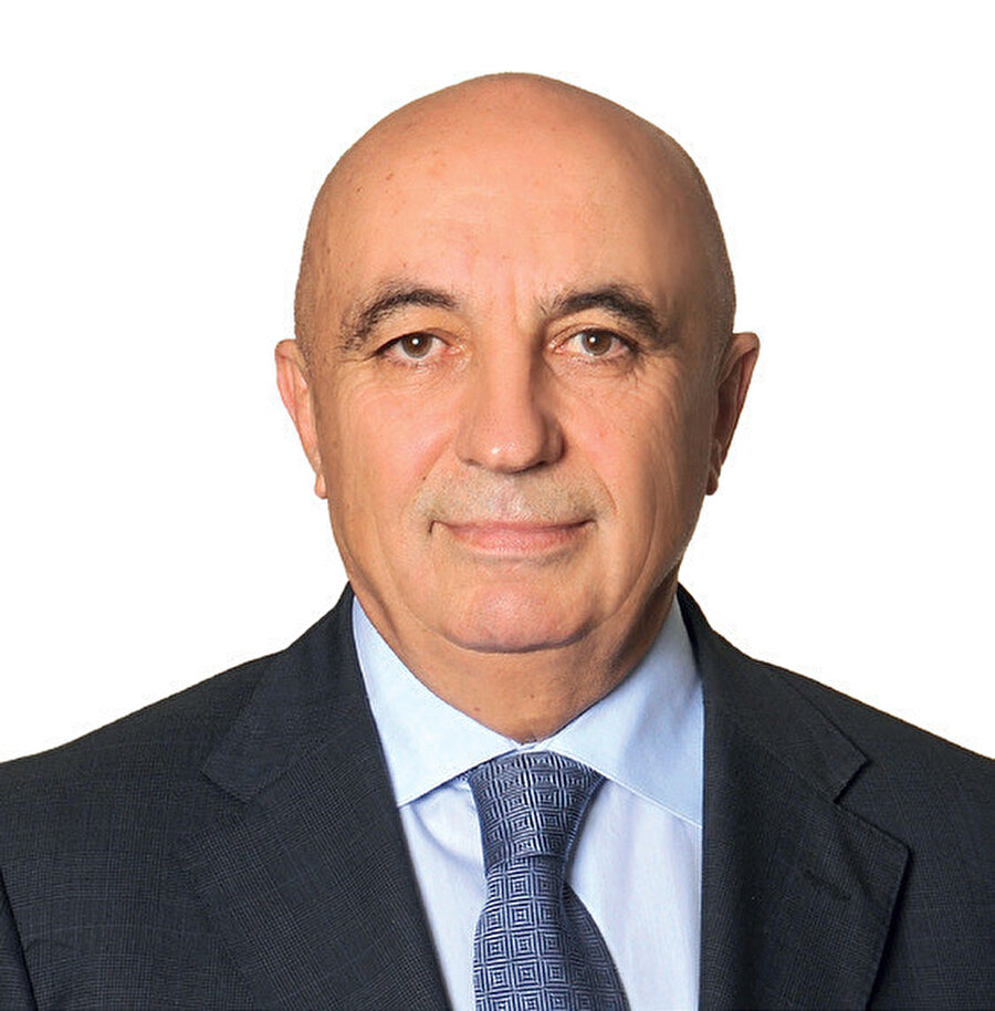 Özkan Kamiloğlu.