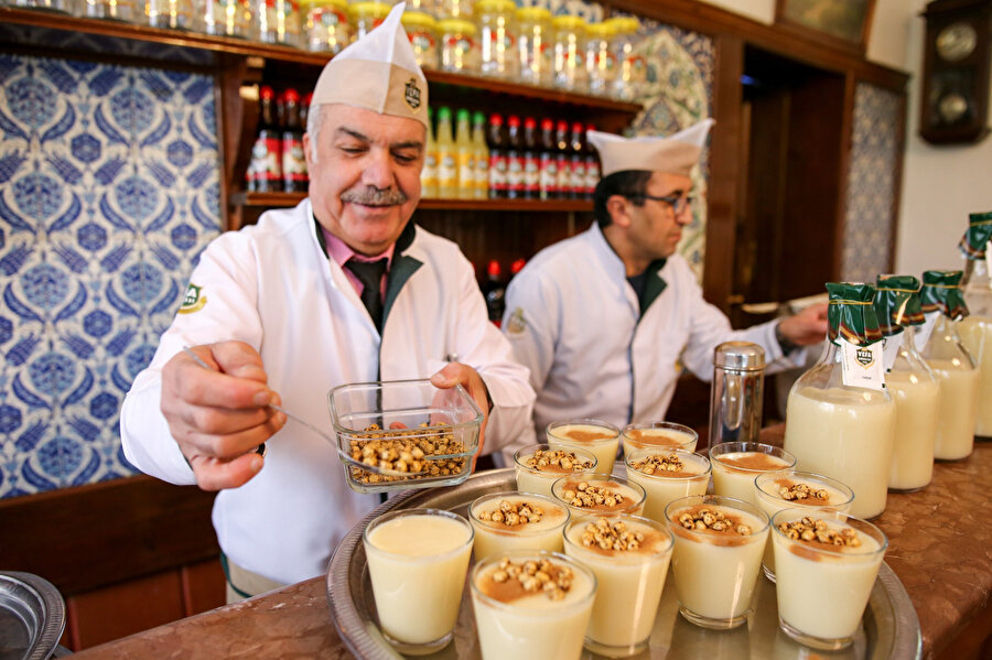 Boza, M.Ö. 6000’lerden bu yana Orta Asya, İran, Anadolu, Mezopotamya, Mısır ve Arap ülkelerinde yapılırdı.