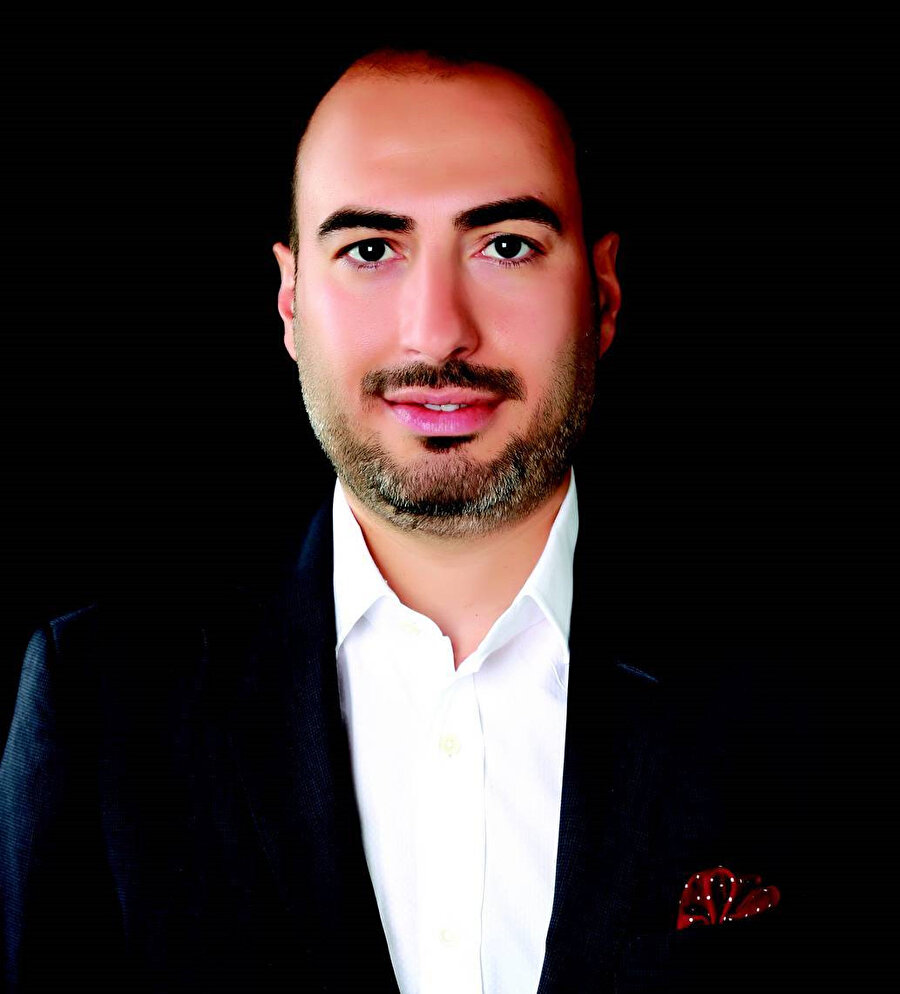 Dr. Mehmet Akif Soysal.