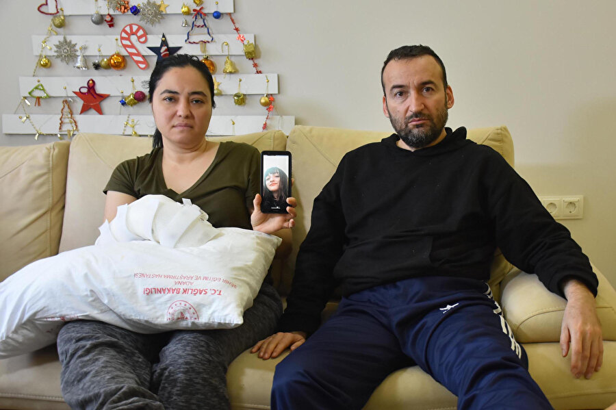 Ailesi günlerdir haber alamıyor: Enkazdan yaralı çıkarılan üniversiteli Sude kayboldu