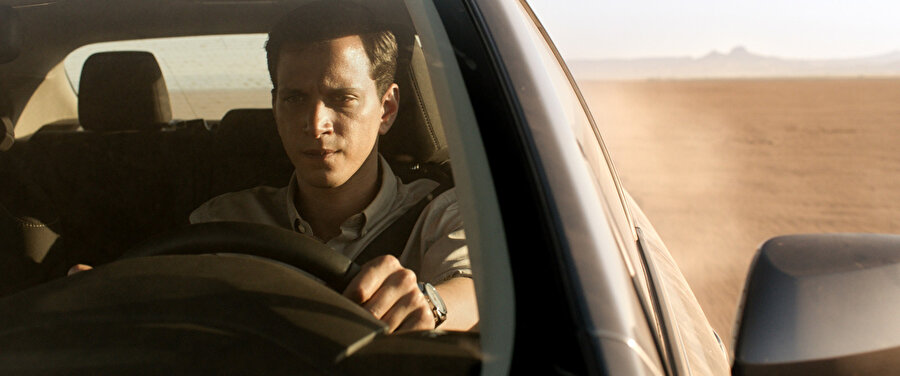 Emin Alper'in yazıp yönettiği &quot;Kurak Günler&quot; 10 kategoride 11 adaylık elde ederek öne çıktı.