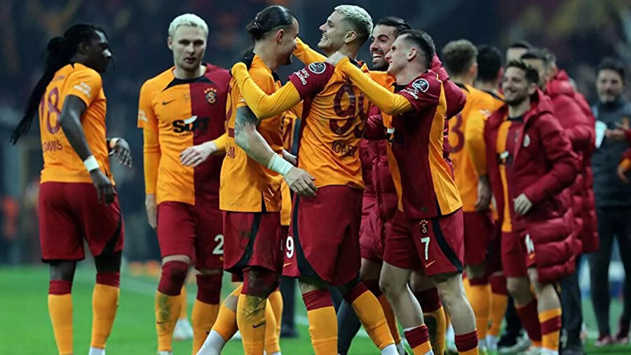 Galatasaray'da ara transfer dönemi