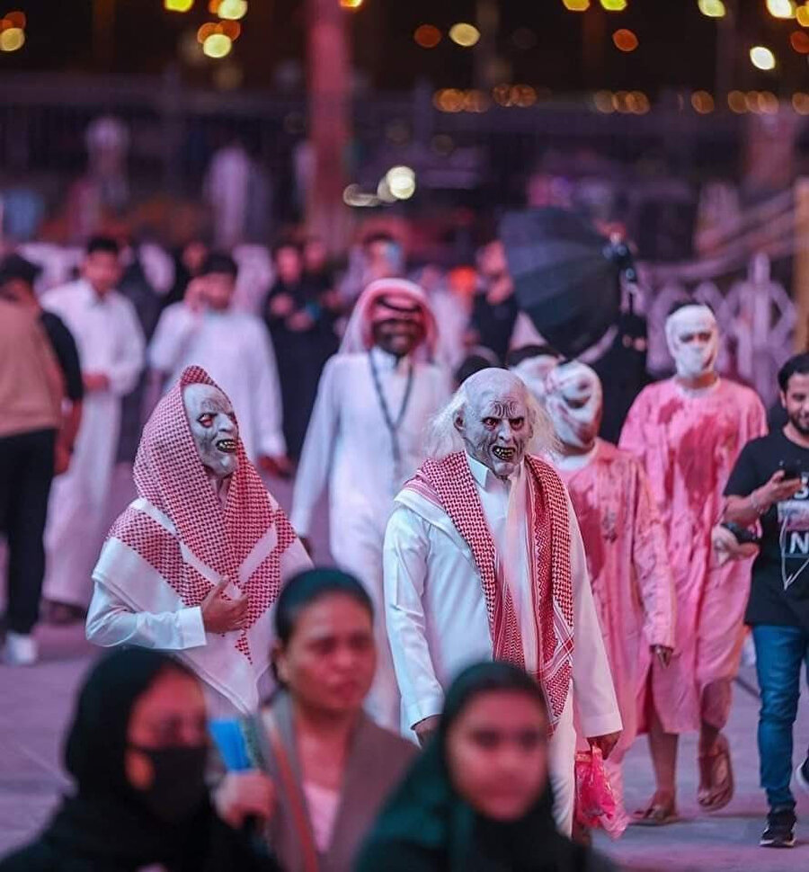 Geçtiğimiz ekim ayında Suudi Arabistan'da Cadılar Bayramı büyük bir coşkuyla kutlanmıştı. n