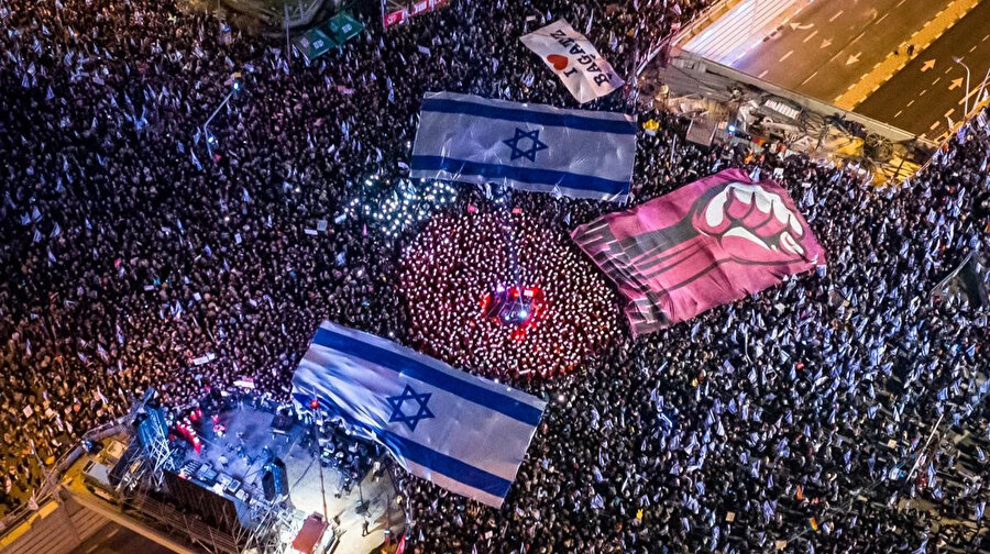 İsrail hükümetinin yargının yetkilerini kısıtlayan yasa teklifi ve sağ politikalarına karşı protestolar sürüyor