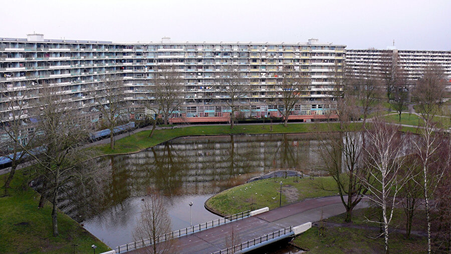 Bijlmermeer Projesi, Hollanda