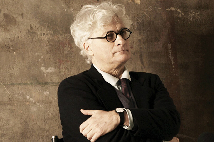 Franco Bifo Berardi.