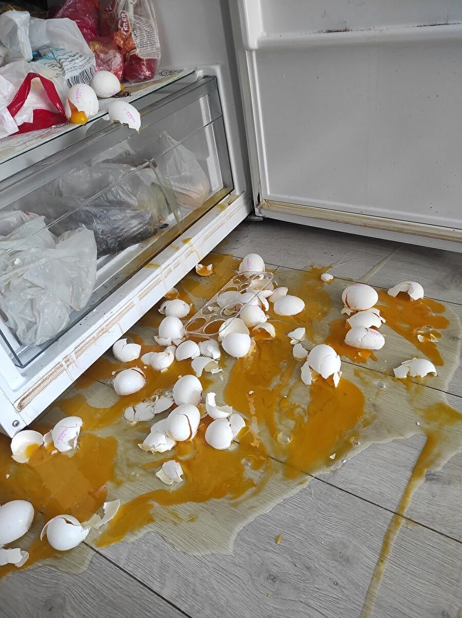 Birkaç gün ortadan kaybolmam lazım