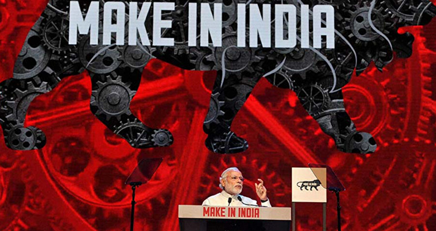 "Make in India" yani "Hindistan'da Üret" Hindistan Hükümeti'nin Hindistan'da üretilen ürünleri geliştirmesi, üretmesi ve monte etmesi için şirketler yaratmaya ve teşvik etmeye ve üretime özel yatırımları teşvik etmeye yönelik bir girişimdir.