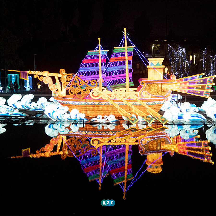 Şili'nin başkenti Santiago Fener Festivali'ne ev sahipliği yaptı