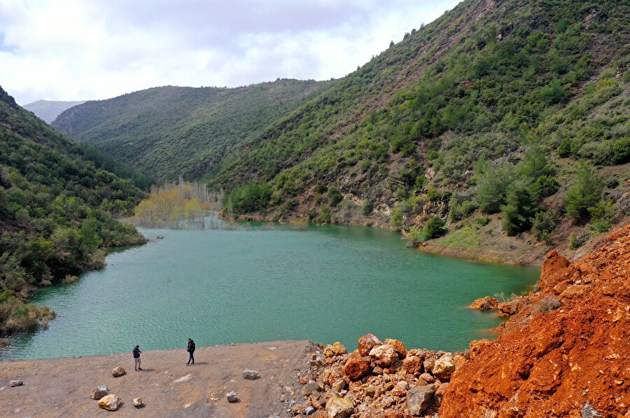 Gaziantep'te depremin etkisiyle gölet oluştu
