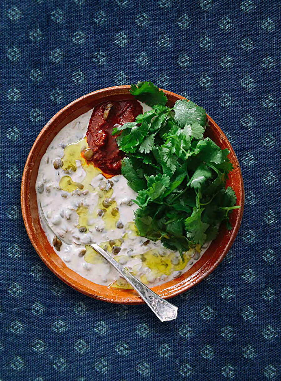​Yoğurtlu yeşil mercimek.