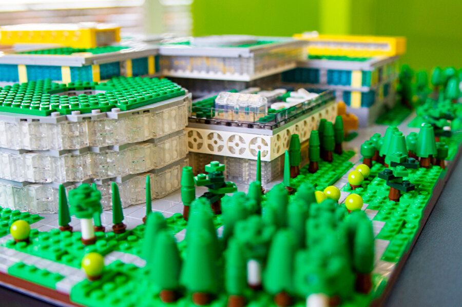 LEGO Campus, LEGO modeli. 