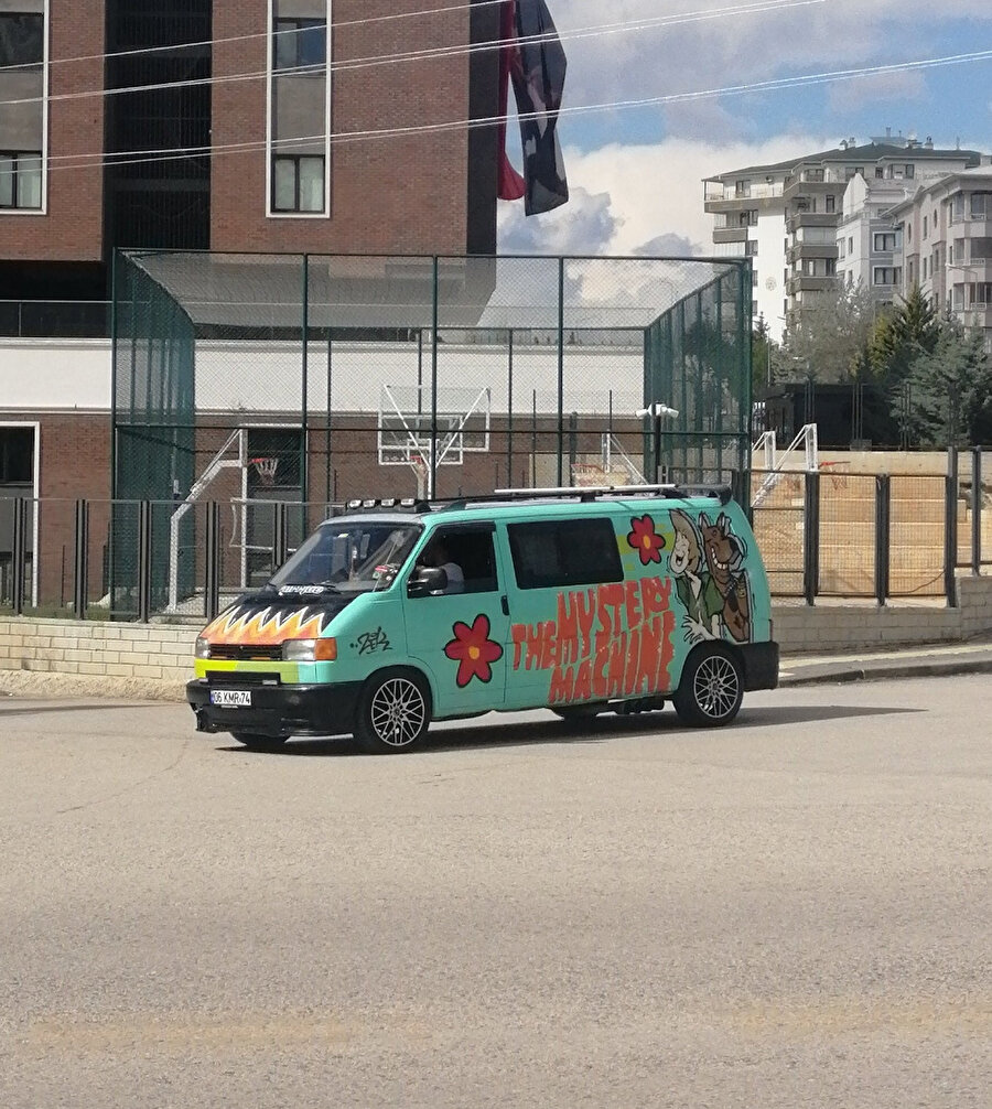 Şakaysa güzel şaka değilse çok daha güzel