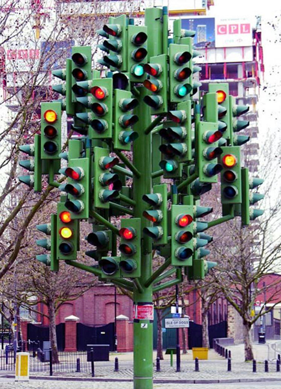 Mesai çıkışında herhangi bir kavşak