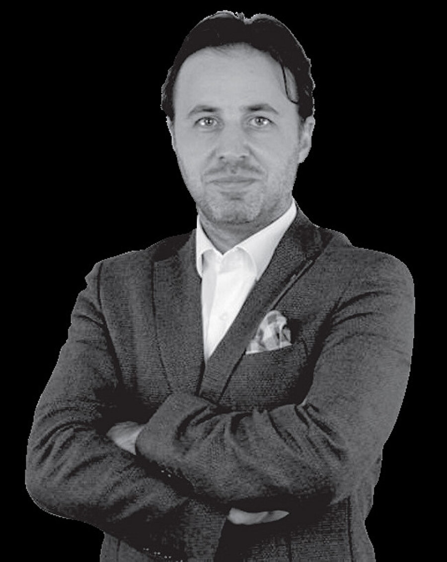 Yeminli Mali Müşavir Hakkı Sayan.