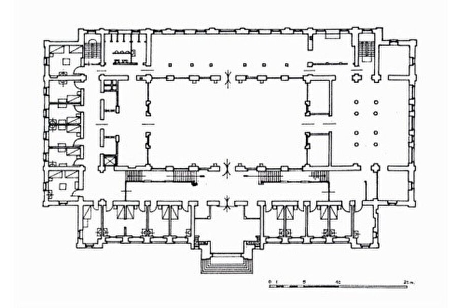 Yapının giriş kat planı, Kaynak: Arkitera. 