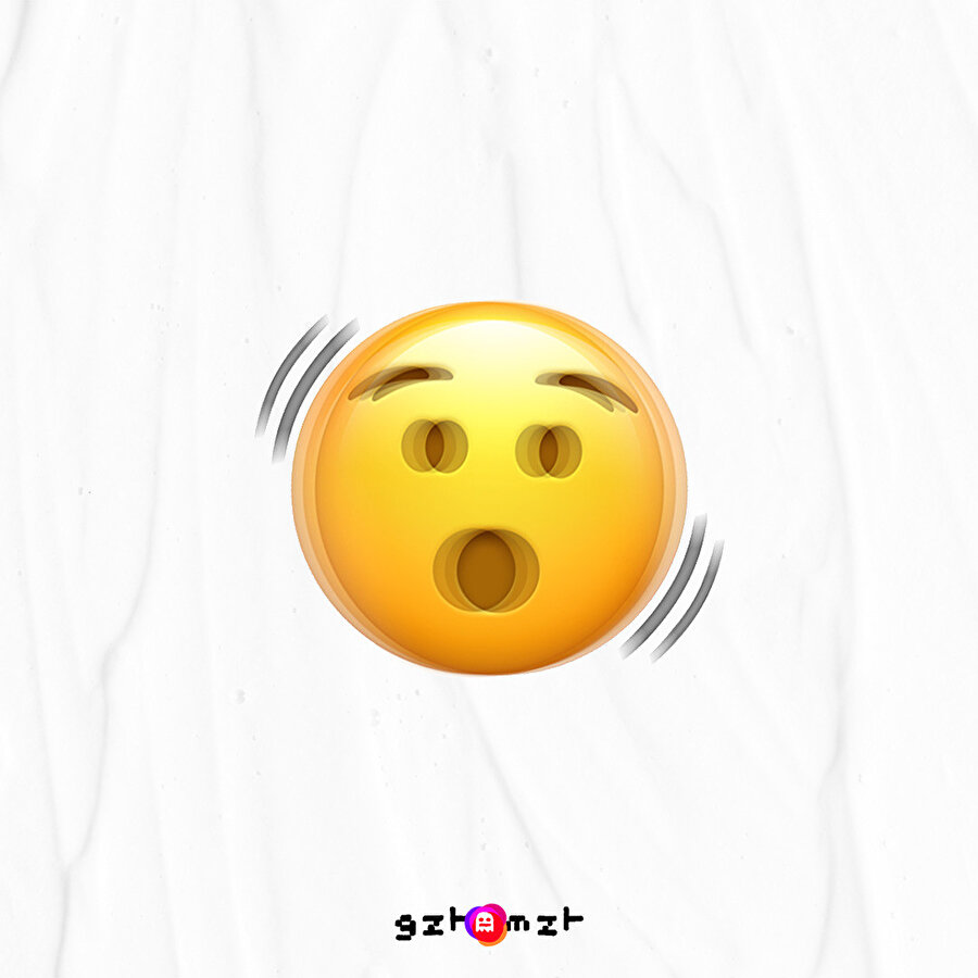 Belediye otobüsü çukura düşmüştür