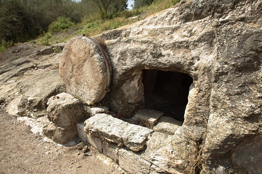 İsrail'deki Antik Mezar.