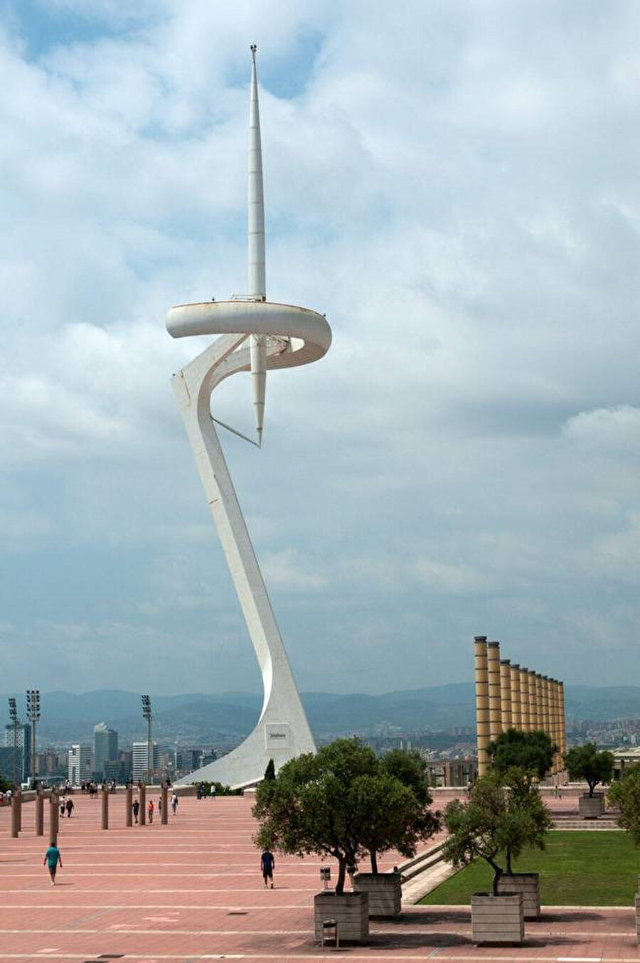Montjuic Radyo Kulesi.