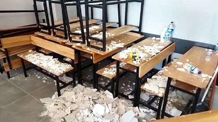 Oy kullanma sırasında tavandan sıva parçaları düştü: İki kişi yaralandı