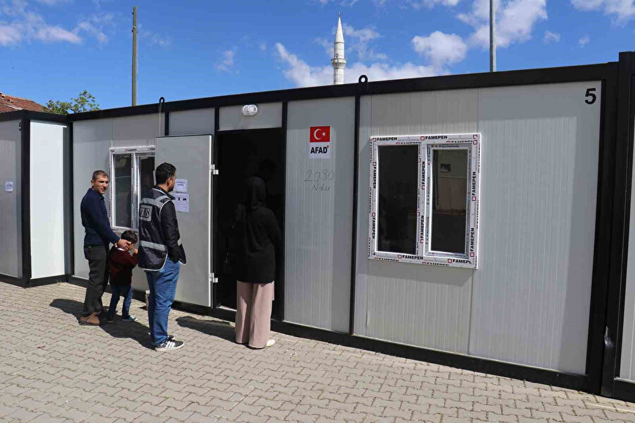 Deprem bölgesinde seçim sonuçları: Hangi aday önde?