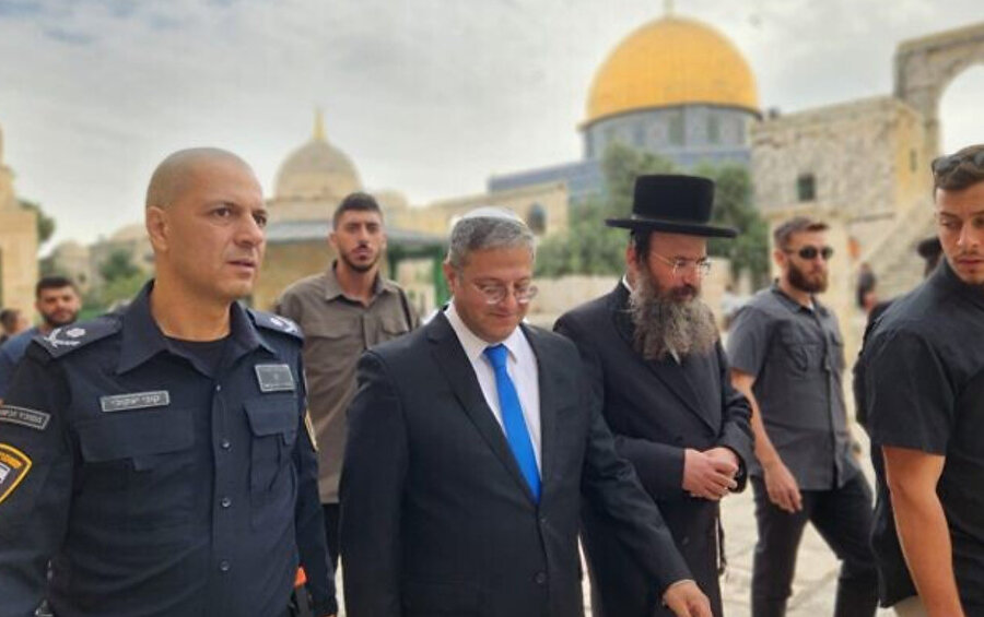 Ulusal Güvenlik Bakanı Itamar Ben-Gvir, Tapınak Dağı'nı ziyaret ediyor, 21 Mayıs 2023.