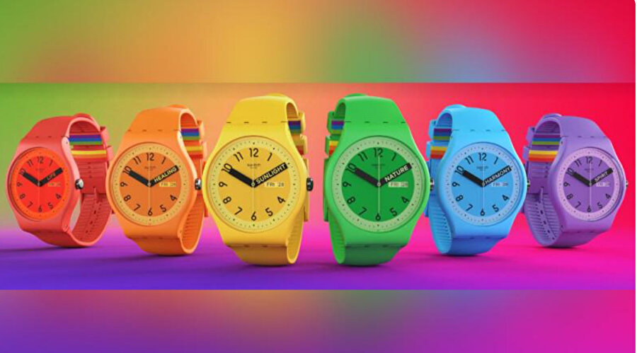 Biel/Bienne merkezli İsviçreli saat üreticisi, "toplumumuzu - ve Swatch'ı - çok güçlü kılan birliği ve çeşitliliği kutlamak" için gökkuşağı bayrağından ilham alan parlak renkli saat serisini piyasaya sürdü.