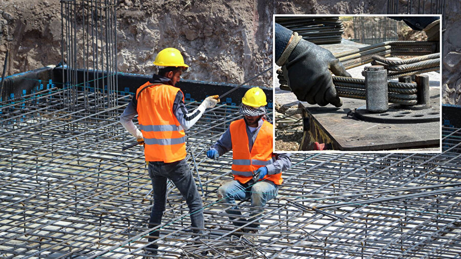 Hatay Arsuz'da depremzedeler için kalıcı köy evlerinin inşası sürüyor