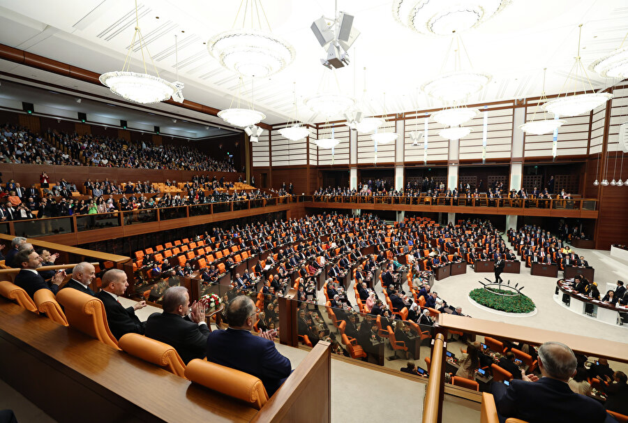 TBMM'de 28. Dönem yemin töreni başladı