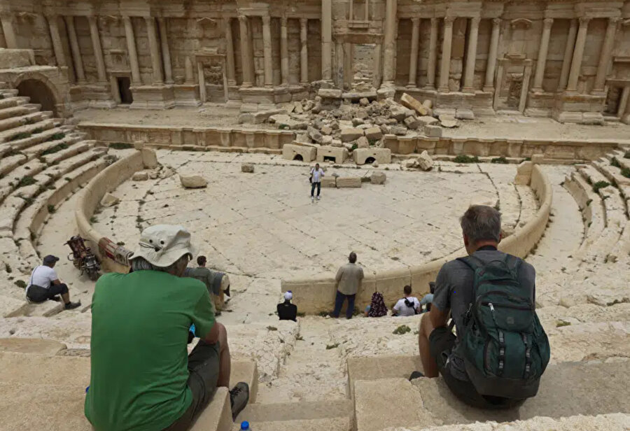 Savaş, Suriye'nin ünlü Roma harabeleri ve savaştan yıpranmış diğer tarihî yerlerin restorasyonunu geciktiriyor.