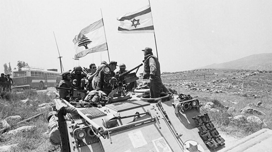 13 Haziran'da İsrail birlikleri, mevzilerinin çoğunu Güney Lübnan Ordusu'na devrederek güney Lübnan'dan çekilmelerini tamamladı.