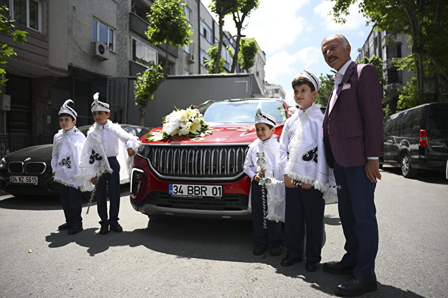 Togg, Bayrampaşa'da sünnet arabası oldu