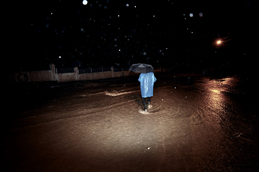 Düzce'yi sel vurdu: Heyelan riski devam ediyor