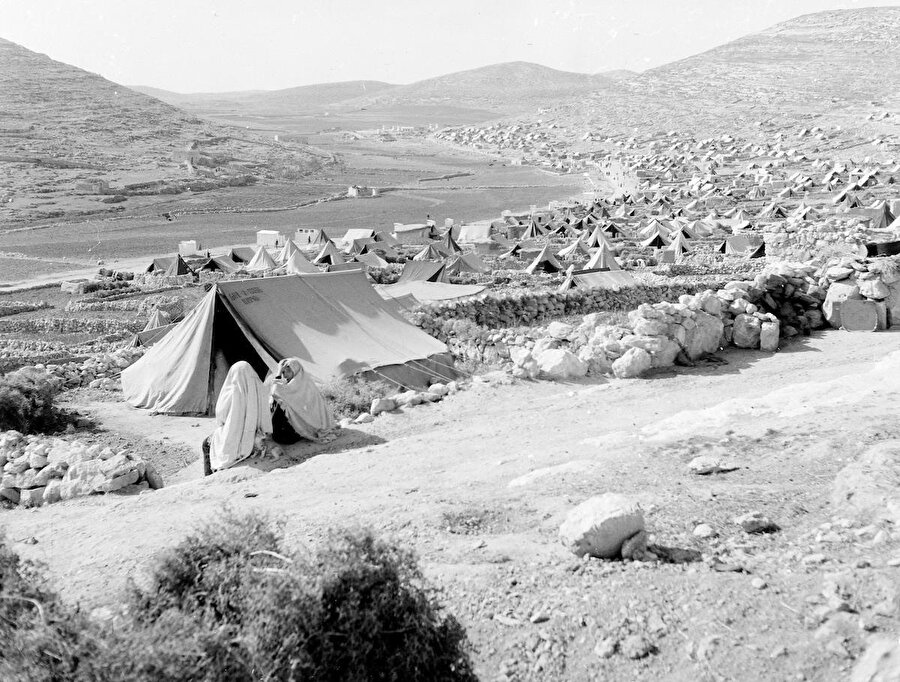 İşgal altındaki Batı Şeria'nın El Halil kentine bağlı El-Favvar Mülteci Kampı, 1950’ler.