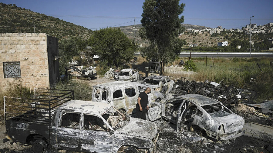 Yahudi yerleşim birimlerinde yaşayan İsrailli yerleşimcilerin, Filistin beldelerine düzenlediği ve onlarca ev ve aracı ateşe verdiği organize saldırılar, "milliyetçi terörizm" olarak nitelendirildi.