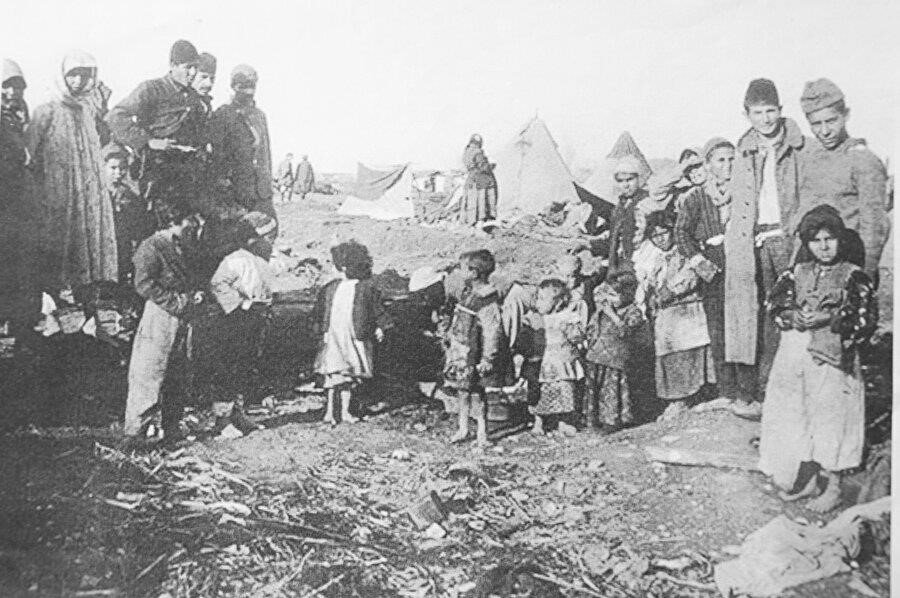 Haziran 1944'ten Mart 1945'e kadar süren etnik temizlik harekâtı sırasında 2 bin 900 erkek, 214 kadın ve 96 çocuk öldürüldü, 745 kadına tecavüz edildi, 68 köyden 5 bin 800 ev yakıldı.