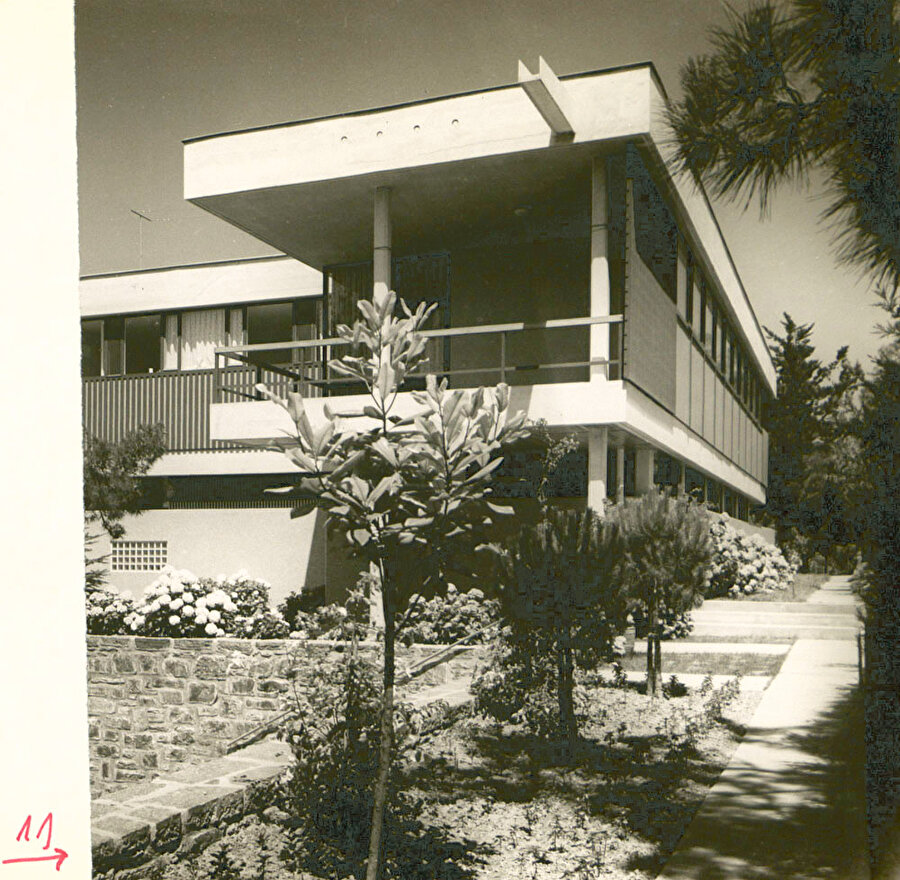 Rıza Derviş Villası. 