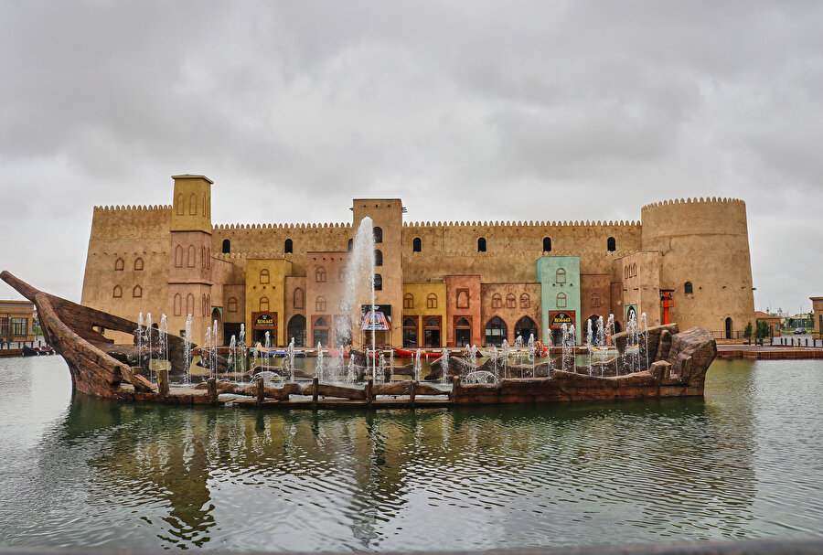 Türkistan'ın "masal" kompleksi: Kervansaray