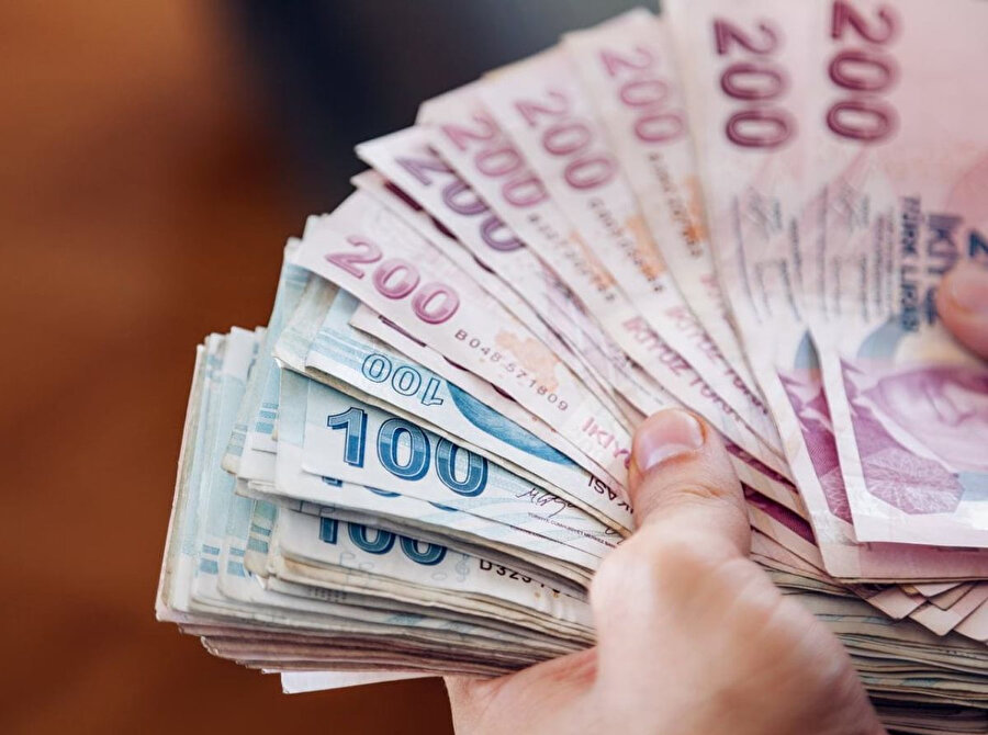 Memur maaşına yapılan zam oranı ardından yeni maaşlar belli oldu