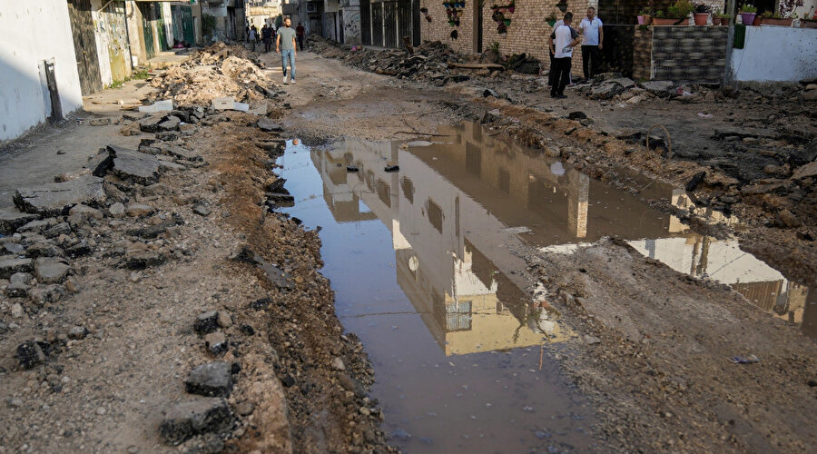 BAE, Cenin Mülteci Kampı'nın yeniden inşasına yardım edecek