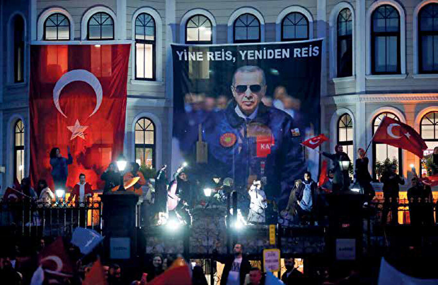 Erdoğan; 20 yılı aşan iktidarında, ilmek ilmek dokuduğu dış politika vizyonuyla, dünyanın en tecrübeli liderleri arasında bulunuyor.