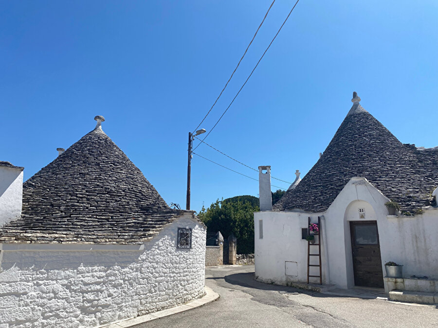 Alberobello’nun Trulli evleri. 