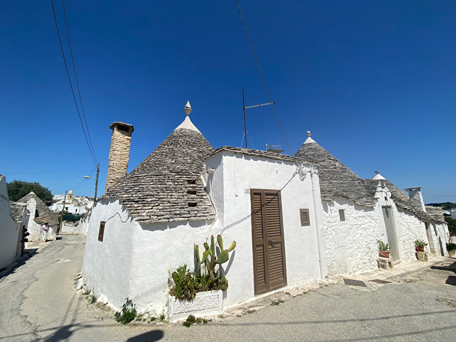 Bari, Alberobello, Trulli tipi yapılar. 
