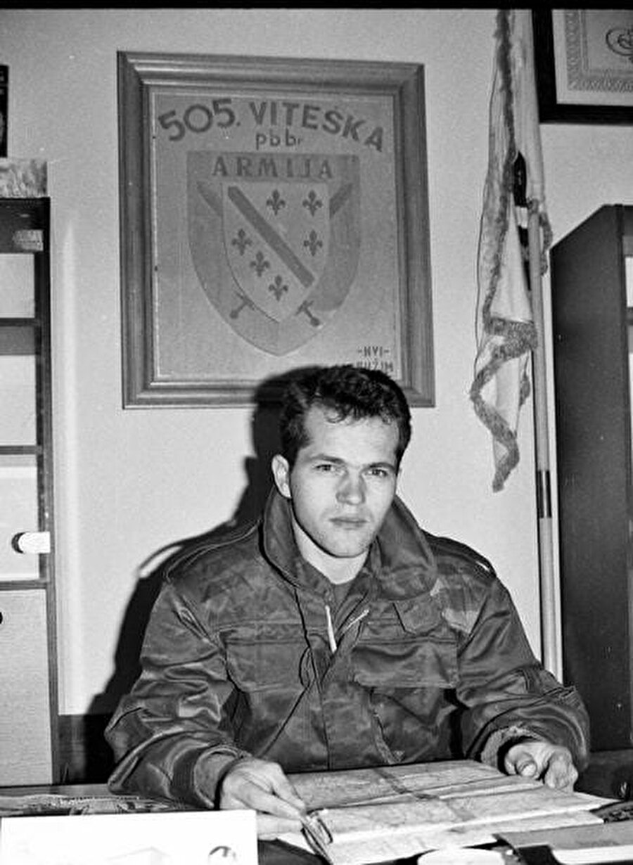 505. Tugay; Bosna Hersek Cumhurbaşkanı Aliya İzzetbegoviç tarafından, Bosna Savaşı sırasında kazandığı birçok zafer nedeniyle “seçkin tugay” olarak onurlandırıldı.