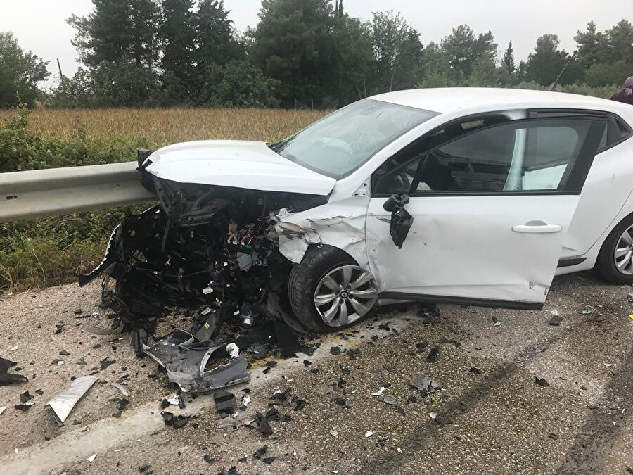 Osmaniye'de iki otomobil çarpıştı: Bir ölü